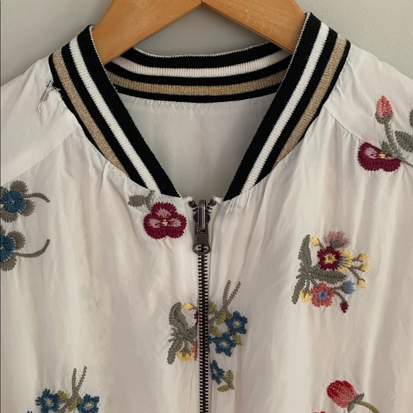 Johnny Was Kitty Reversible Bomber Jacket Size Medium Embroidered Floral - Picture 3 of 16